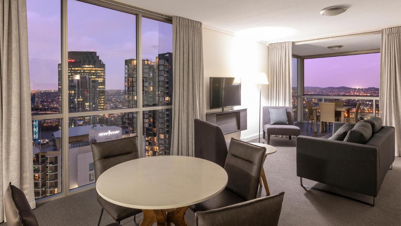 Oaks Brisbane Festival Suites Екстер'єр фото