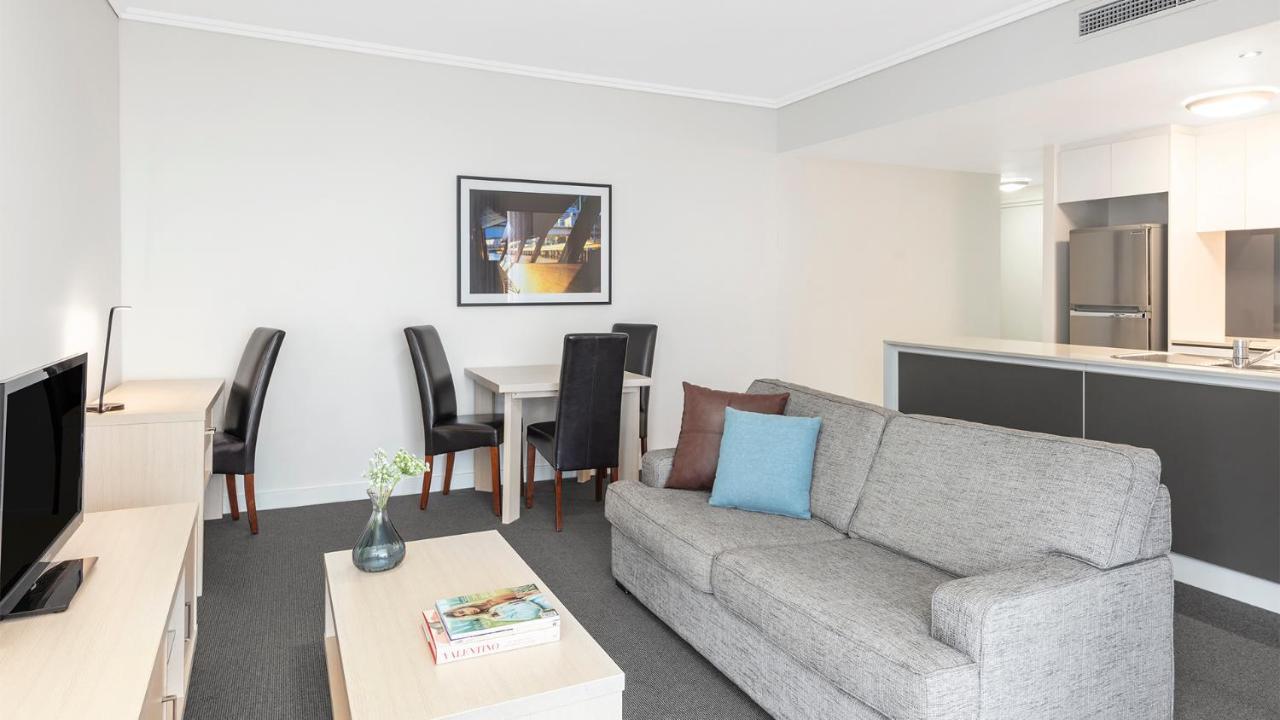 Oaks Brisbane Festival Suites Екстер'єр фото