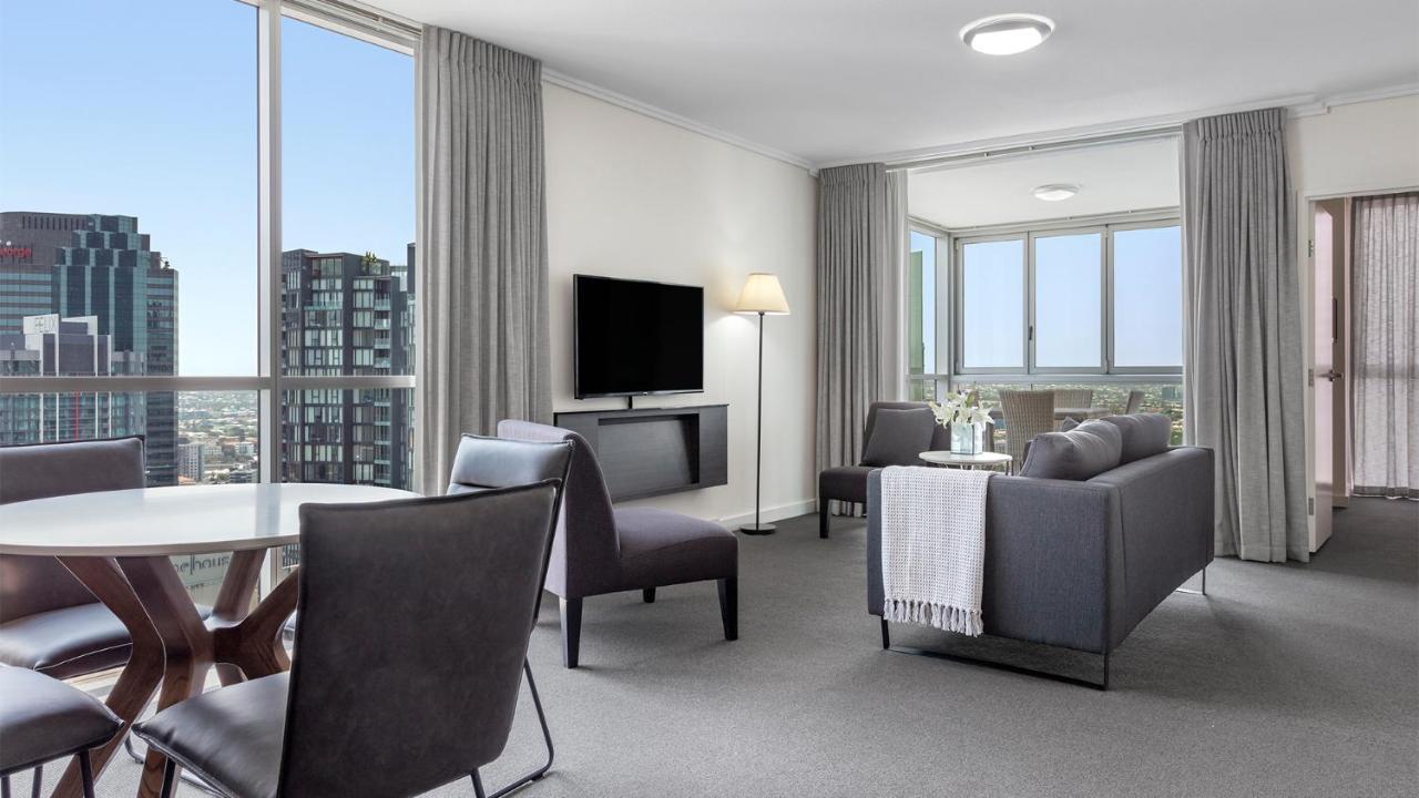 Oaks Brisbane Festival Suites Екстер'єр фото