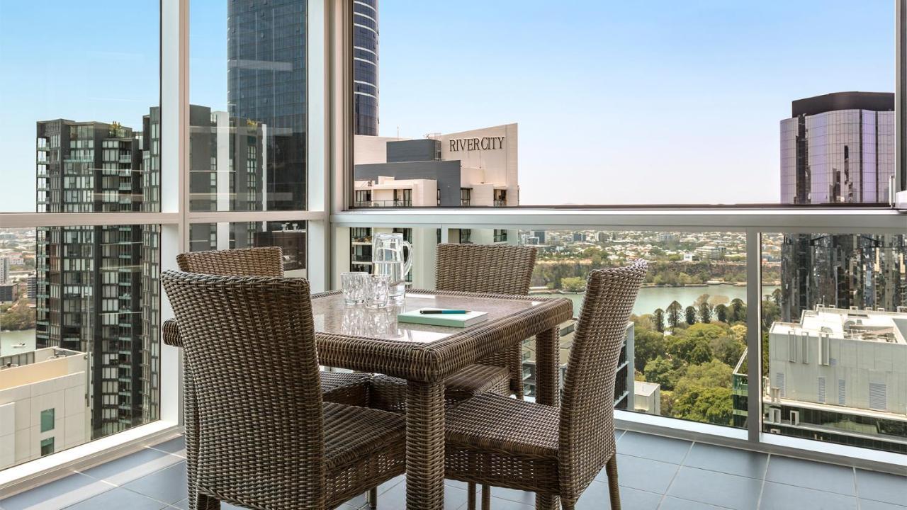 Oaks Brisbane Festival Suites Екстер'єр фото